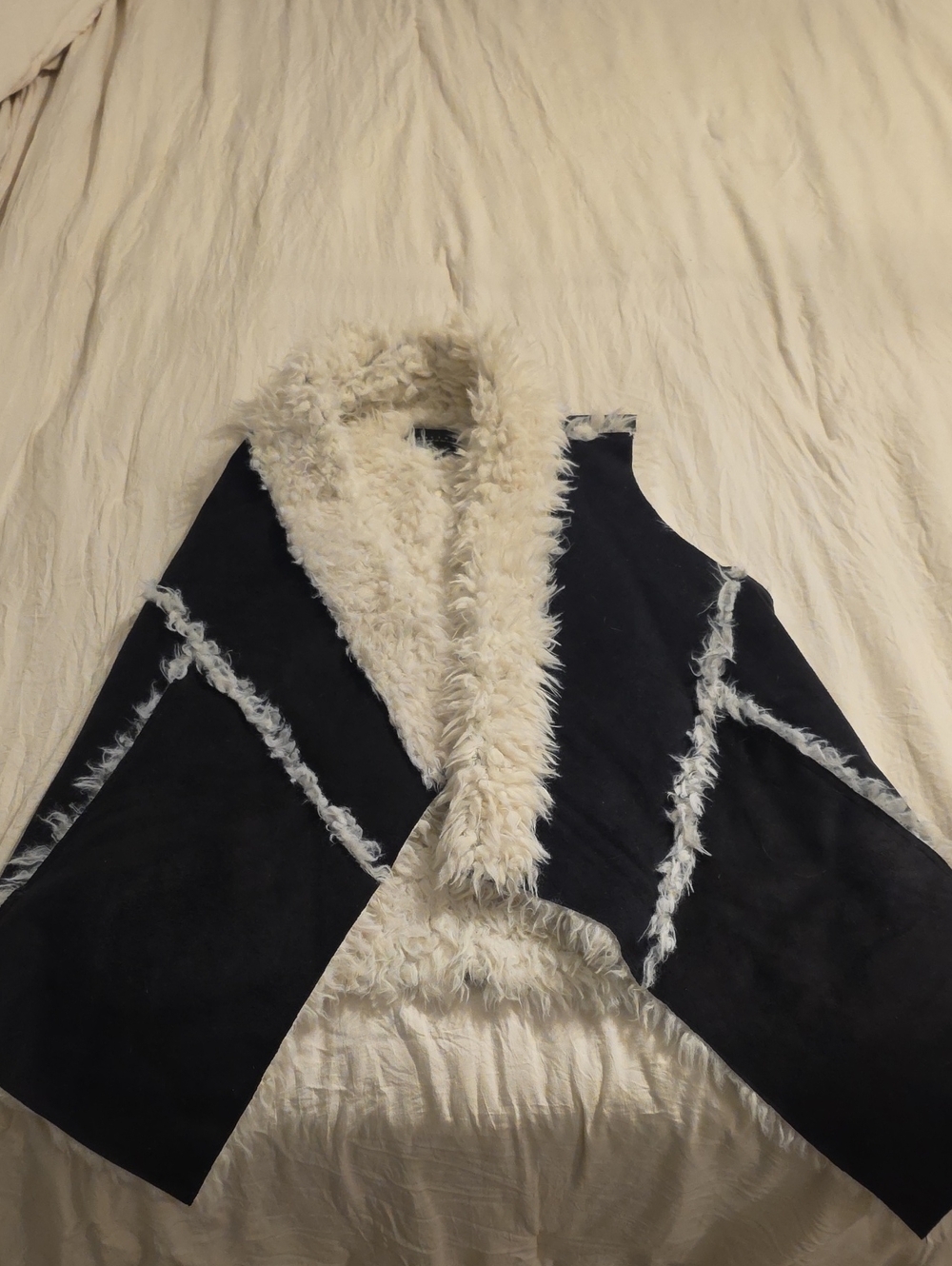 Sanctuary Black Vest with Cream Faux-Shearling Trim